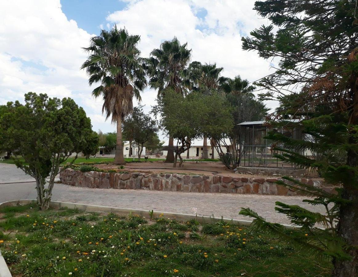 Ferienwohnung East Gate Rest Camp Buitepos Exterior foto